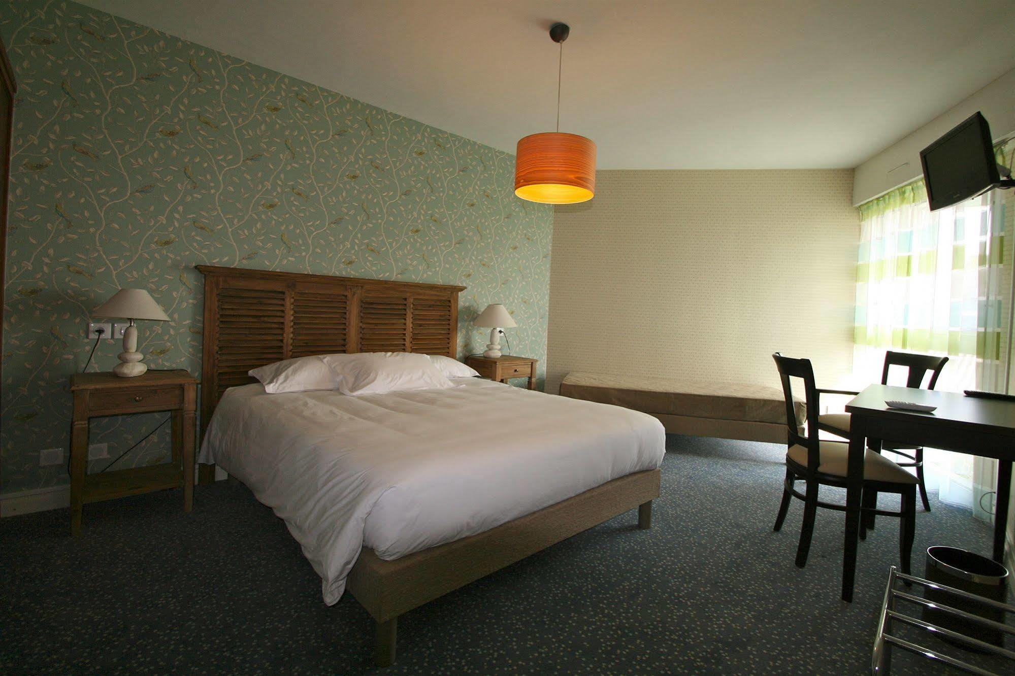 Auberge Du Cabestan Hotel אודיירן מראה חיצוני תמונה
